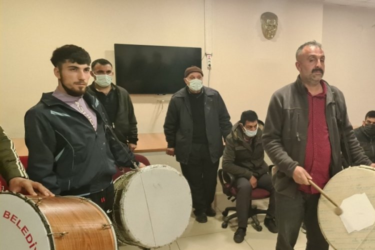 Karab&uuml;k'te davulculara sınav yapıldı