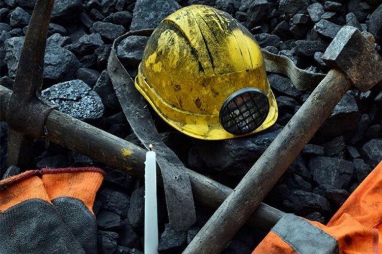 Sırbistan'da maden &ccedil;&ouml;kt&uuml;, &ouml;l&uuml; ve yararlılar var