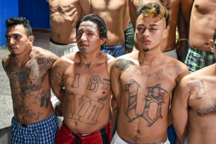 El Salvador h&uuml;k&uuml;meti &ccedil;etelere karşı savaş a&ccedil;tı