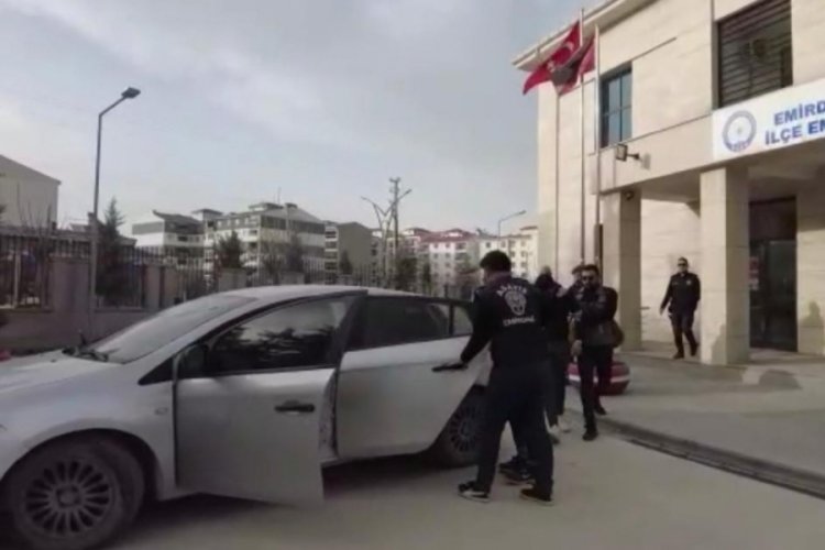 Kasten yangın &ccedil;ıkaran 5 kişi tutuklandı