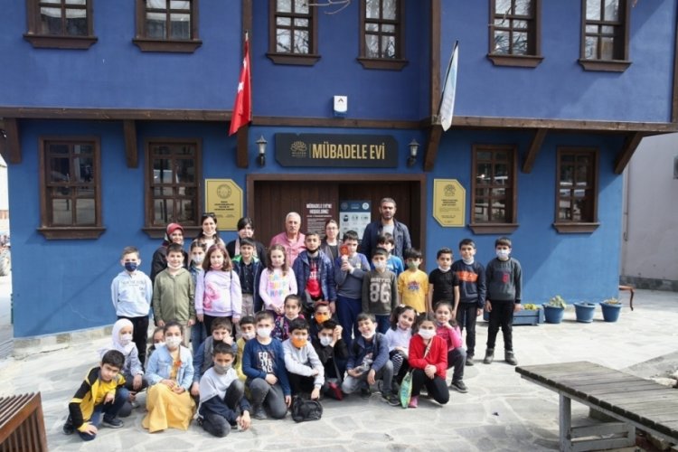 Bursalı &ccedil;ocuklar m&uuml;badele d&ouml;nemini yakından tanıdılar