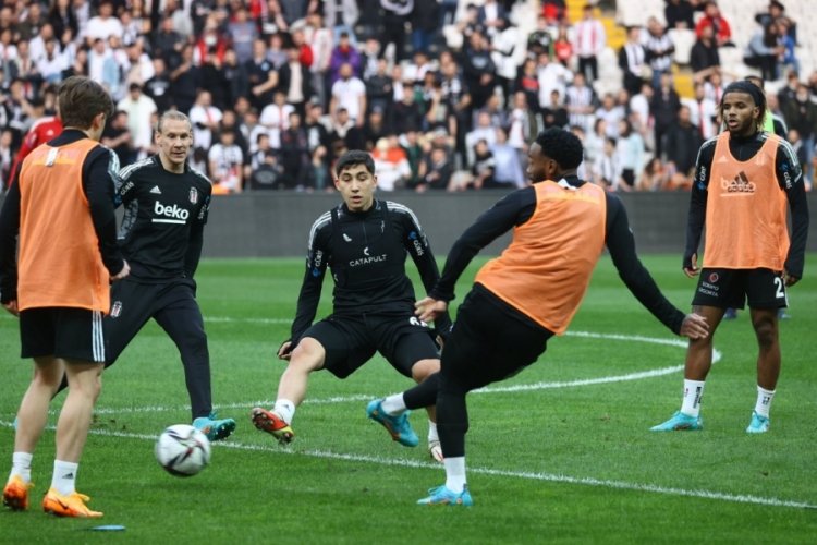 Beşiktaş, lider Trabzonspor'la deplasmanda karşılaşacak
