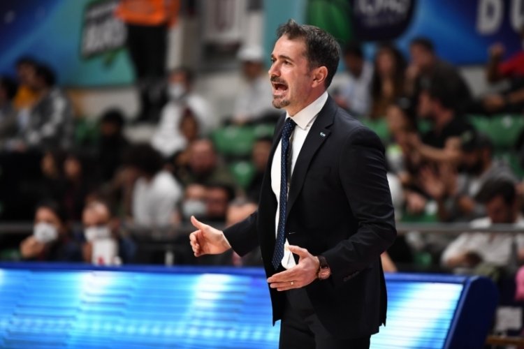 Ahmet &Ccedil;akı'dan ma&ccedil; sonrası a&ccedil;ıklama: M&uuml;cadeleyi hi&ccedil; bırakmadık