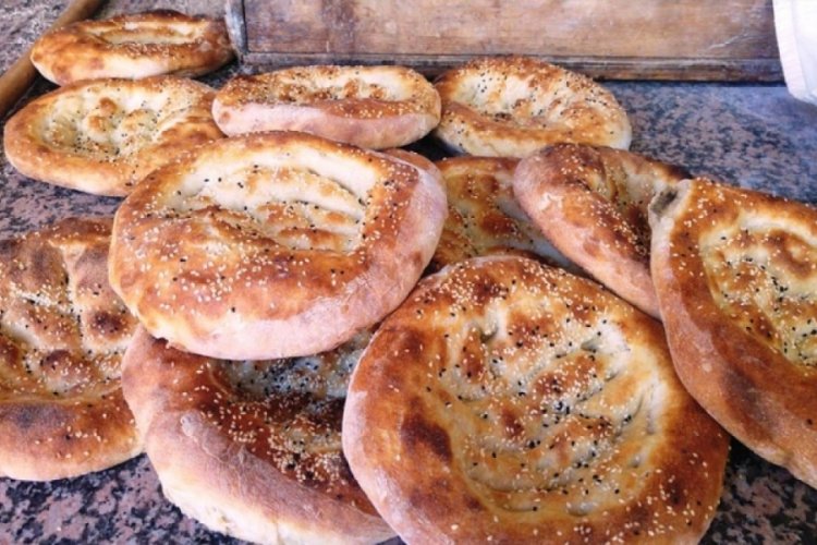 Ramazan pidesi gramı 10 yılda k&uuml;&ccedil;&uuml;ld&uuml;, fiyatı 5 kat arttı