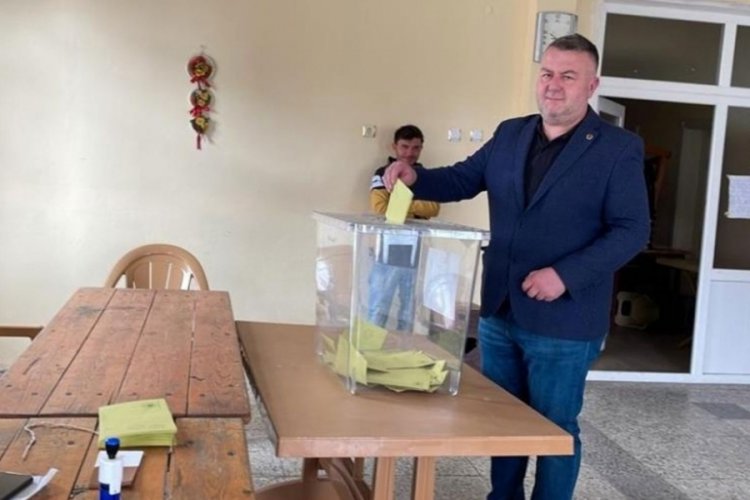 269 n&uuml;fuslu Ayvazlar k&ouml;y&uuml; mahalle olmak i&ccedil;in referanduma gitti