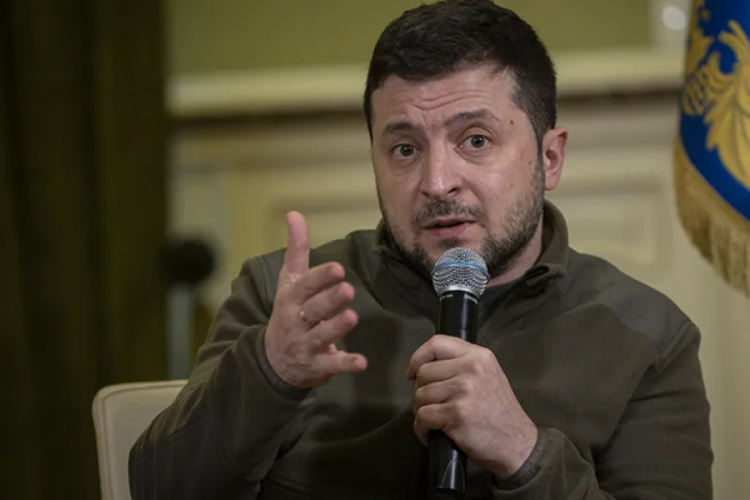 Zelenski: Rus askerlerinin annelerinin, cesetleri g&ouml;rmesini istiyorum