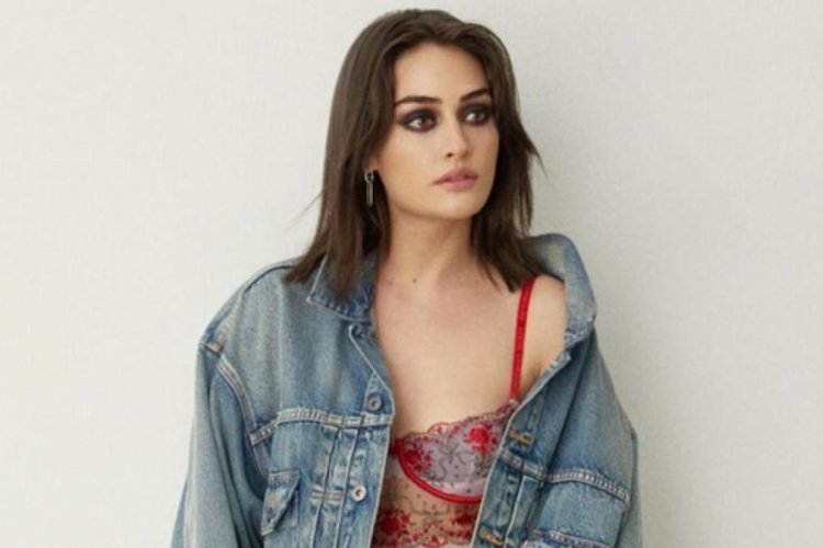 Esra Bilgi&ccedil;'ten 'S&uuml;sl&uuml; Korkuluk' a&ccedil;ıklaması