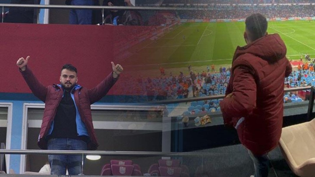 Fransa'dan &ouml;zel izinle gelen  taraftar, ma&ccedil;ı eşiyle trib&uuml;nde izledi