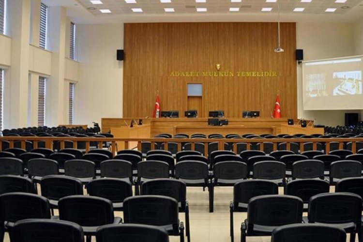 ABD'li personelin kafasına &ccedil;uval ge&ccedil;iren şahıslara  hapis talebi