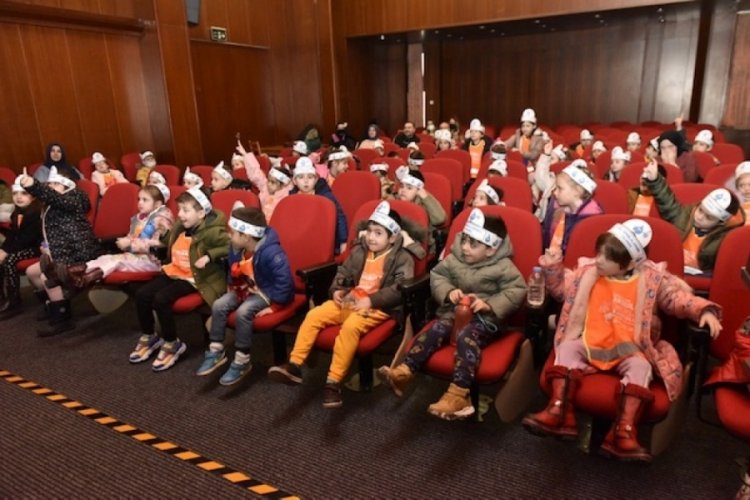 Bursa'da minikler su bilincini &ouml;ğrendi