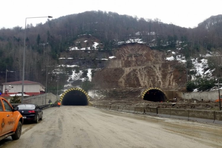 Bolu Dağı t&uuml;neli a&ccedil;ıldı