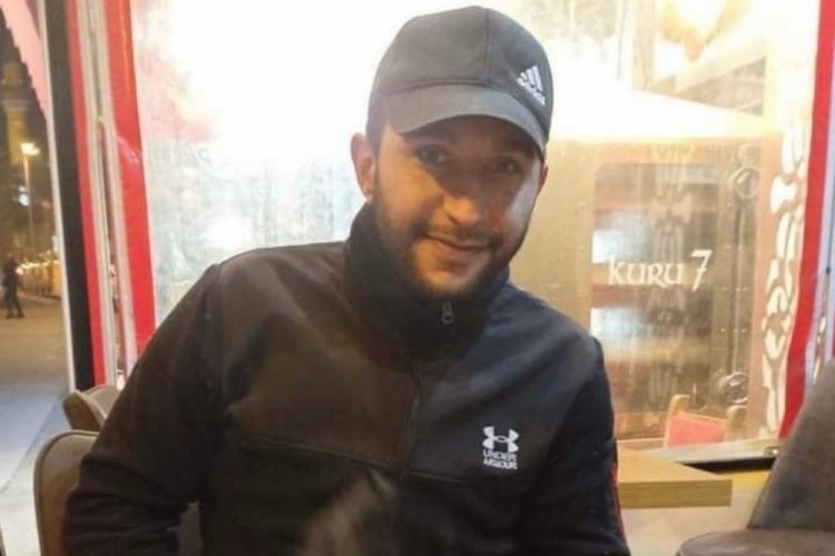 25 yaşındaki motosiklet s&uuml;r&uuml;c&uuml;s&uuml; şarampole u&ccedil;tu