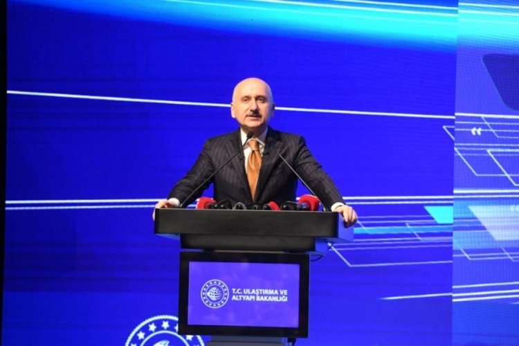 Bakan Karaismailoğlu T&uuml;rkiye'nin ulaştırma planını a&ccedil;ıkladı