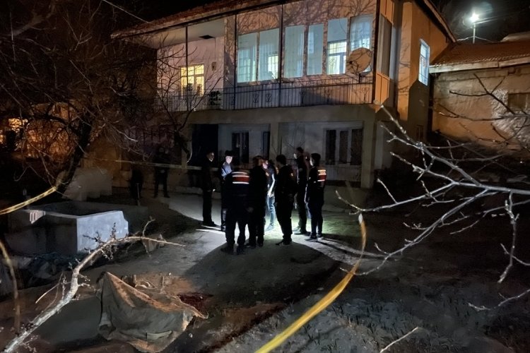 Aksaray'da aile vahşeti: 3 &ouml;l&uuml;!