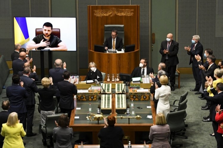 Zelenskiy, saldırılarının başlamasından bu yana 19 parlamentoya hitap etti