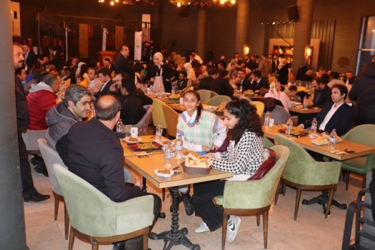Avukatlar iftar programında bir araya geldi
