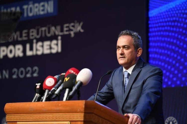 Mahmut &Ouml;zer: Spor liselerini Gen&ccedil;lik ve Spor Bakanlığı ile y&ouml;neteceğiz