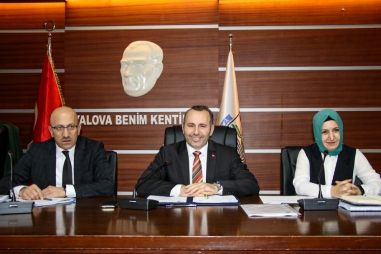 Yalova Belediye Meclisinde bor&ccedil; polemiği