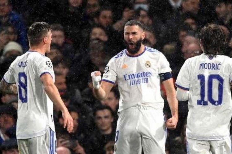 Real Madrid, Benzema ile avantajı yakaladı