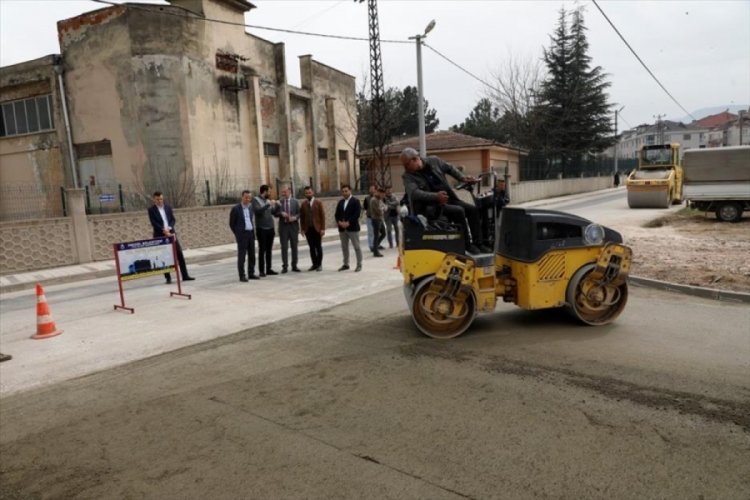 Bursa'da İneg&ouml;l'&uuml;n yollarına ayar