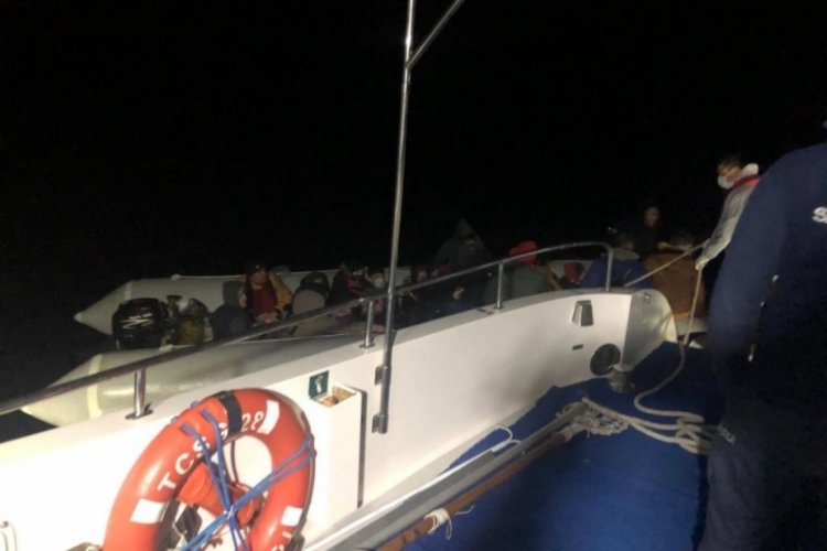 &Ccedil;anakkale'de 35 d&uuml;zensiz g&ouml;&ccedil;men yakalandı