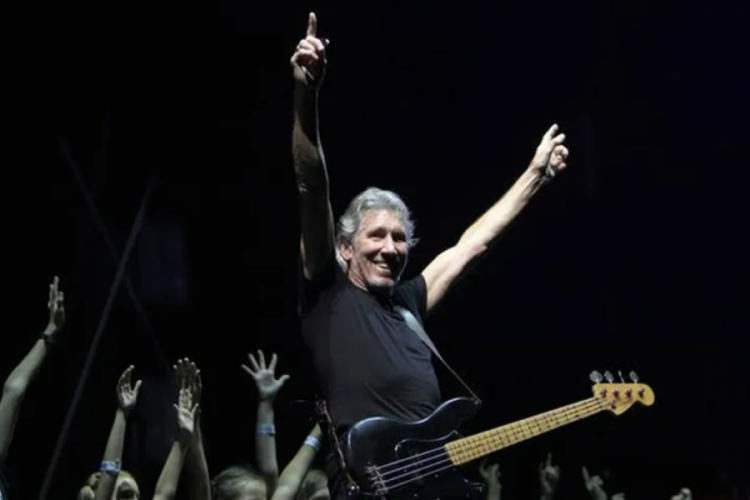 Pink Floyd, 30 yıl sonra Ukrayna i&ccedil;in buluştu