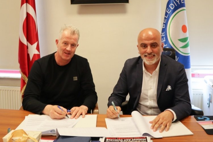 Nil&uuml;fer Belediyespor'da Heynen d&ouml;nemi resmen başladı