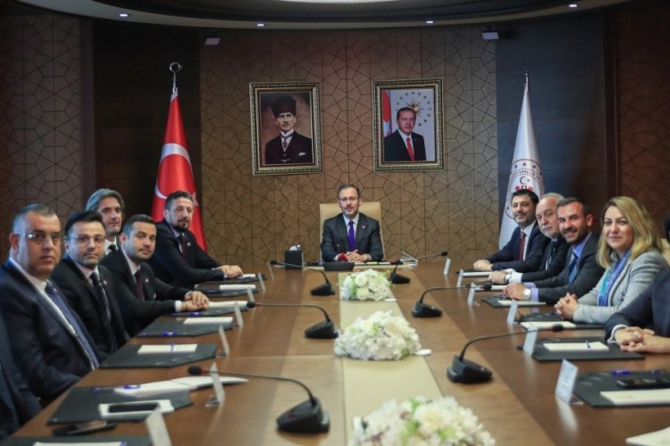 Bakan Kasapoğlu, TBF y&ouml;netimini kabul etti