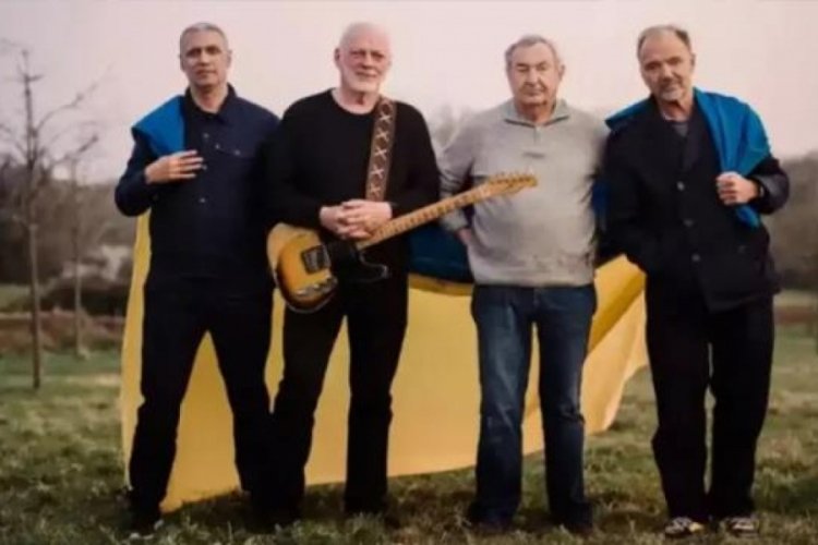 Pink Floyd 30 yıl sonra Ukrayna i&ccedil;in "Hey Hey Rise Up" isimli şarkıyı &ccedil;ıkaracak