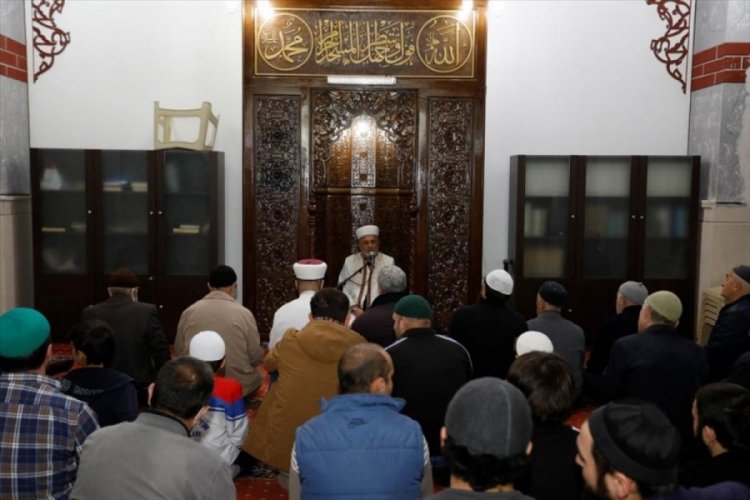 Bursa İneg&ouml;l'de Hafız Metin &Ccedil;akar Kuran-ı Kerim tilaveti