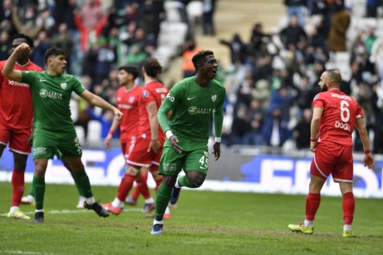 Bursaspor'un konuğu Kocaelispor