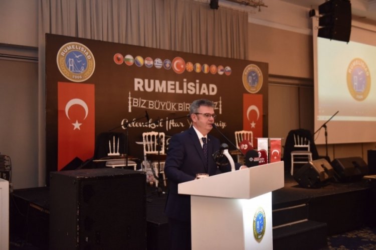 Zarif Alp'in 'birlik' mesajı (&Ouml;ZEL HABER)