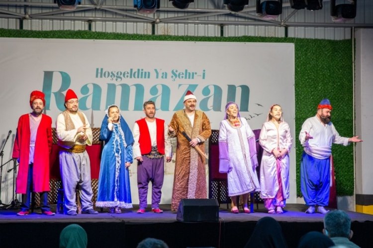 Bursa'da ramazan geceleri tiyatro ile şenleniyor