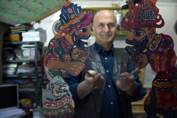 Bursalı hayaliden Hacivat ve Karag&ouml;z'e yeni bir &ouml;zellik