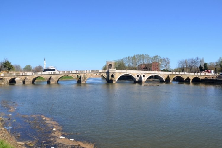 Tunca Nehri'nin debisi d&uuml;şt&uuml;
