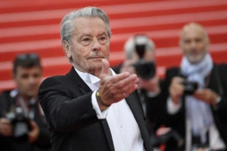 Alain Delon'un oğlu Fabien Delon'dan &ouml;tanazi iddialarına yanıt