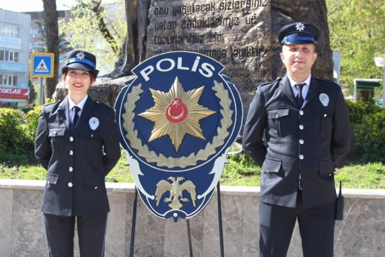 Bursa'da Polis Teşkilatı yıl d&ouml;n&uuml;m&uuml; kutlandı