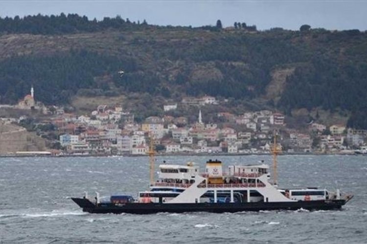 &Ccedil;anakkale Boğazı'nda bazı seferler iptal edildi