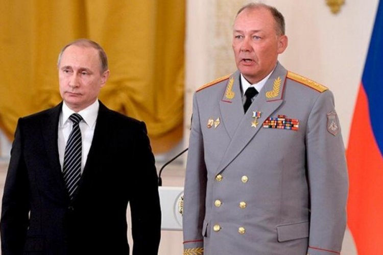 Korkulan Rus general tam yetkili oldu