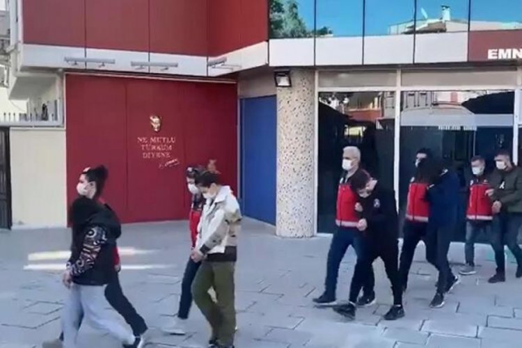 Ara&ccedil; kiralamak isteyen kişileri dolandıran &ccedil;eteye operasyon