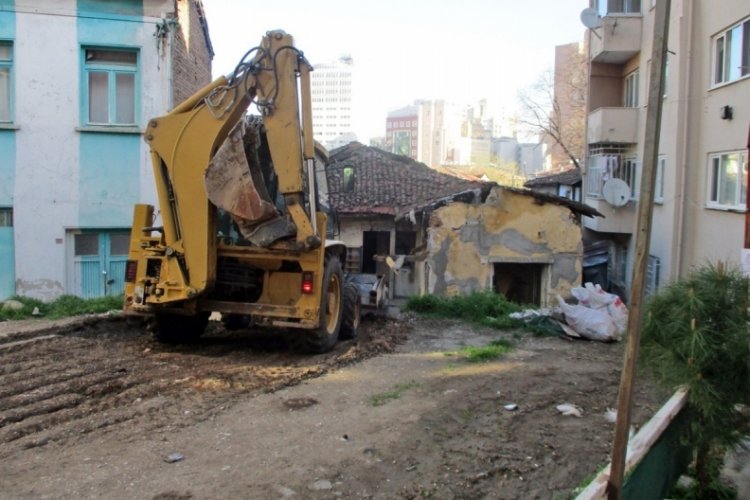 Bursa Osmangazi'de mahalleler nefes alıyor