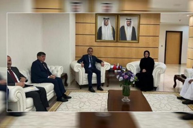 Milli Eğitim Bakanı &Ouml;zer, Katarlı mevkidaşı Al-Nuaimi ile buluştu