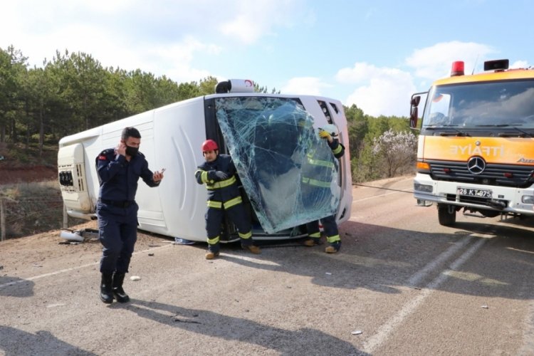 Cezaevi nakil aracı devrildi: 6 kişi yaralandı