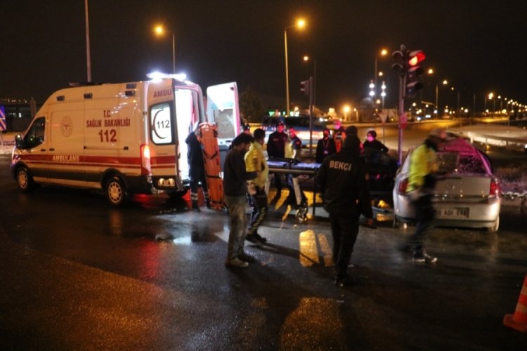 Sivas'ta iki farklı trafik kazası: Toplam 9 yaralı
