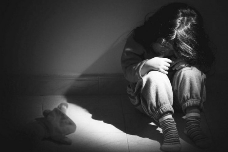 Kan donduran iddia! 1,5 yaşındaki kız &ccedil;ocuğuna cinsel istismar