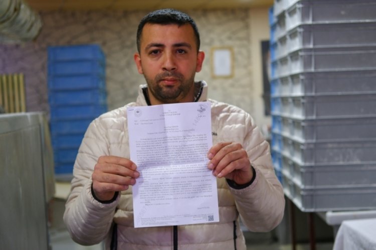 Yerden topladıkları unla hamur yapmışlardı... Fırın sahibi konuştu