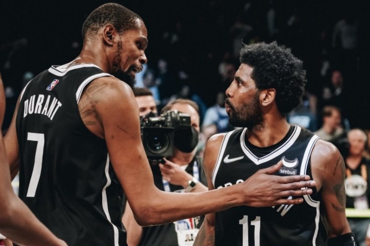 NBA'de play-off'a kalan iki takım belli oldu
