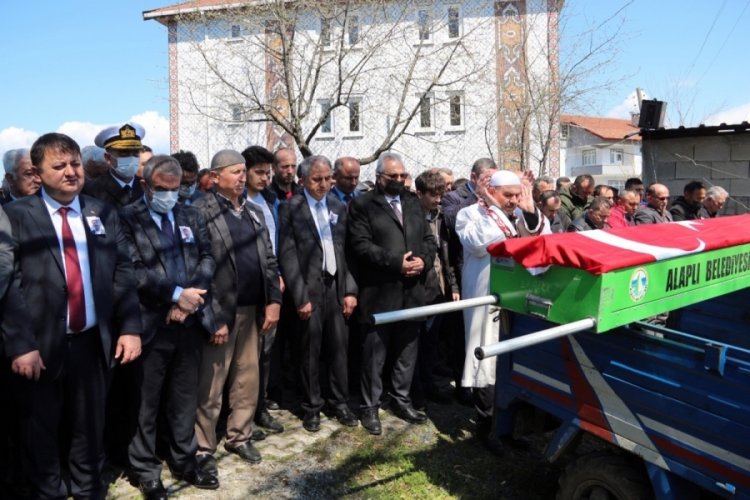 Maden ocağındaki kazada &ouml;len Fevzi, toprağa verildi