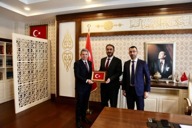 TDV'den Bursa İl M&uuml;ft&uuml;s&uuml; Karabayır'a ziyaret