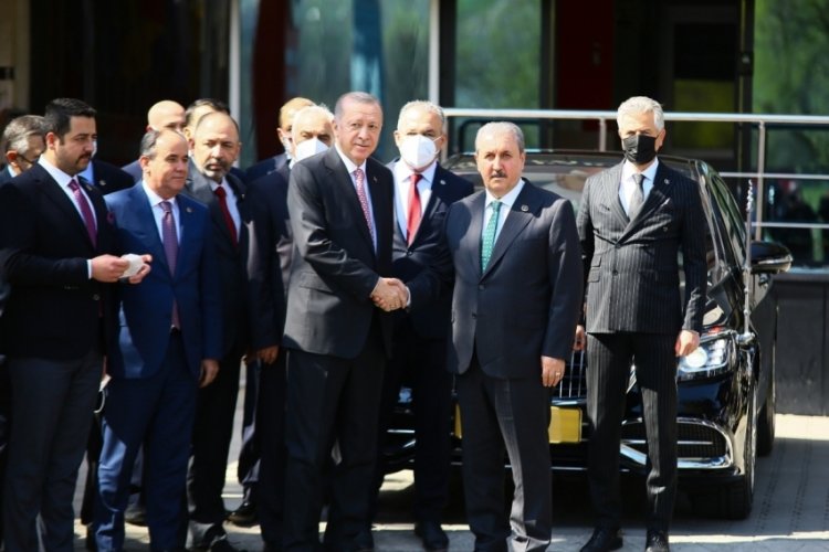 Destici: &Uuml;&ccedil; parti olarak devam ediyoruz